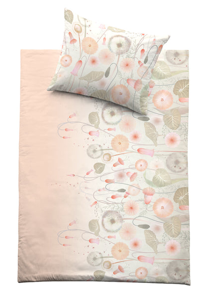 Carola Satin Blütenzauber Rosé